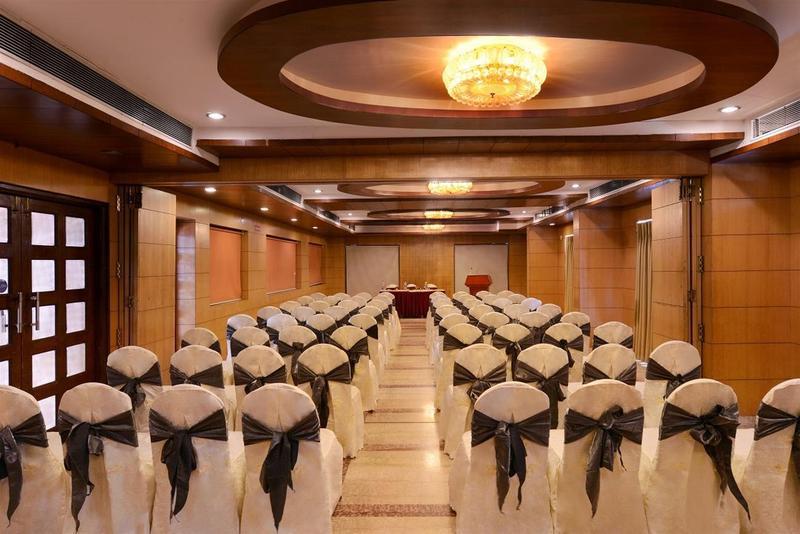 Bhawna Clarks Inn Agra Buitenkant foto